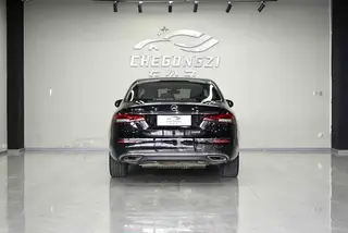 Mercedes-Benz E-Class 2022 E 300 L Luxury type Passenger car exterior photo 6 Mercedes-Benz E-Class 2022 E 300 L Luxury type Passenger car exterior photo 6