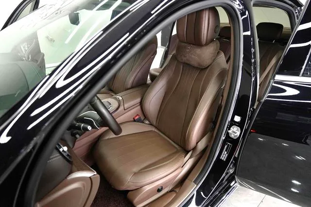 Mercedes-Benz E-Class 2022 E 300 L Luxury type Passenger car exterior photo 8 Mercedes-Benz E-Class 2022 E 300 L Luxury type Passenger car exterior photo 8
