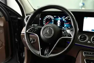 Mercedes-Benz E-Class 2022 E 300 L Luxury type Passenger car interior photo 12 Mercedes-Benz E-Class 2022 E 300 L Luxury type Passenger car interior photo 12