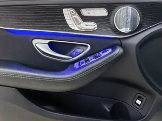 Mercedes-Benz C-Class 2021 C 260 L Sports Star Yao Zhen Tibetan Edition interior photo 11 Mercedes-Benz C-Class 2021 C 260 L Sports Star Yao Zhen Tibetan Edition interior photo 11