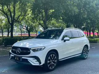 Mercedes-Benz GLC 2023 Restyling GLC 260 L 4MATIC Luxury type 5 seat exterior photo 1 Mercedes-Benz GLC 2023 Restyling GLC 260 L 4MATIC Luxury type 5 seat exterior photo 1