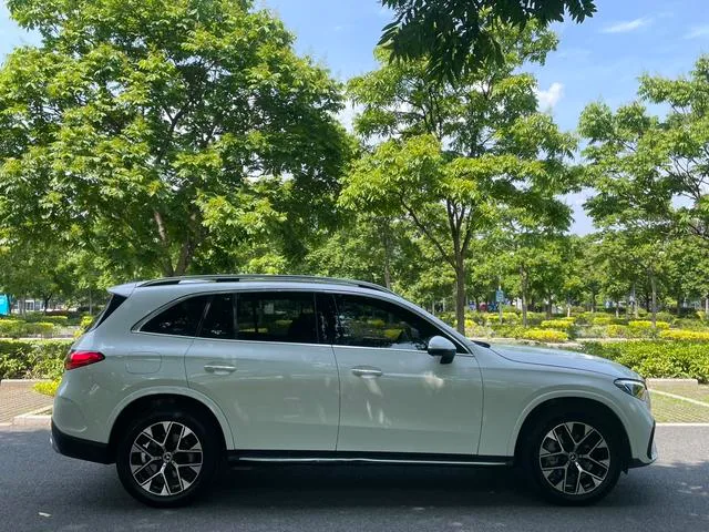 Mercedes-Benz GLC 2023 Restyling GLC 260 L 4MATIC Luxury type 5 seat exterior photo 10 Mercedes-Benz GLC 2023 Restyling GLC 260 L 4MATIC Luxury type 5 seat exterior photo 10