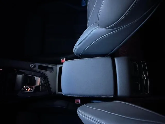 Audi A4L 2023 40 TFSI Tipo dinámico de moda interior foto 12 Audi A4L 2023 40 TFSI Tipo dinámico de moda interior foto 12