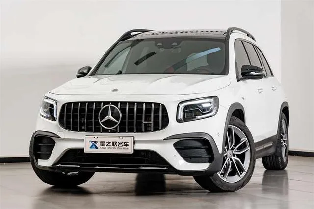 Mercedes-Benz GLB AMG 2023 AMG GLB 35 4MATIC exterior foto 2 Mercedes-Benz GLB AMG 2023 AMG GLB 35 4MATIC exterior foto 2