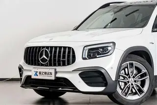Mercedes-Benz GLB AMG 2023 AMG GLB 35 4MATIC exterior foto 3 Mercedes-Benz GLB AMG 2023 AMG GLB 35 4MATIC exterior foto 3