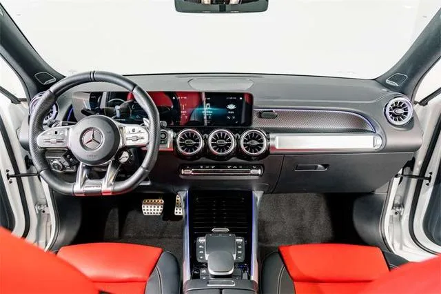 Mercedes-Benz GLB AMG 2023 AMG GLB 35 4MATIC interior foto 11 Mercedes-Benz GLB AMG 2023 AMG GLB 35 4MATIC interior foto 11