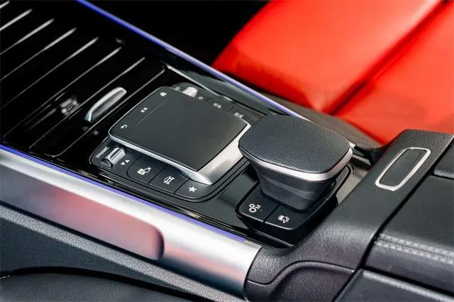 Mercedes-Benz GLB AMG 2023 AMG GLB 35 4MATIC interior foto 15 Mercedes-Benz GLB AMG 2023 AMG GLB 35 4MATIC interior foto 15