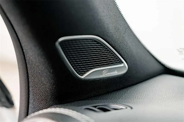 Mercedes-Benz GLB AMG 2023 AMG GLB 35 4MATIC interior foto 17 Mercedes-Benz GLB AMG 2023 AMG GLB 35 4MATIC interior foto 17