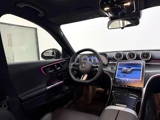 Mercedes-Benz C-Class 2024 C 260 L Versión deportiva interior foto 19 Mercedes-Benz C-Class 2024 C 260 L Versión deportiva interior foto 19