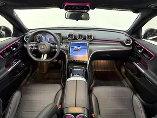 Mercedes-Benz C-Class 2024 C 260 L Versión deportiva interior foto 20 Mercedes-Benz C-Class 2024 C 260 L Versión deportiva interior foto 20