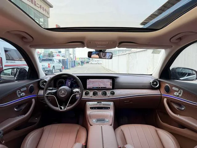 Mercedes-Benz E-Class 2022 Trois lifting E 300 L Style tendance Voiture extérieur photo 9 Mercedes-Benz E-Class 2022 Trois lifting E 300 L Style tendance Voiture extérieur photo 9