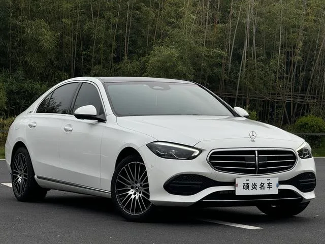 Mercedes-Benz C-Class 2024 Three changes C 260 L exterior photo 3 Mercedes-Benz C-Class 2024 Three changes C 260 L exterior photo 3