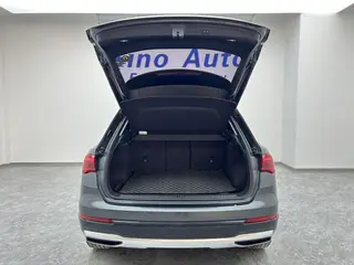 Audi Q3 2022 35 TFSI Élégant à la mode intérieur photo 10 Audi Q3 2022 35 TFSI Élégant à la mode intérieur photo 10