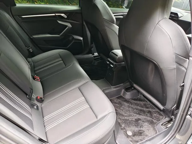Audi A3 2024 A3L Limousine 35 TFSI Fashion Sport interior photo 16 Audi A3 2024 A3L Limousine 35 TFSI Fashion Sport interior photo 16