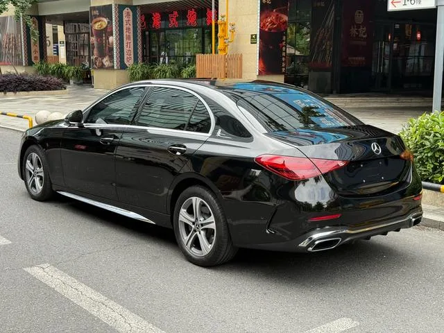 Mercedes-Benz C-Class 2022 Restyling C 200 L Sports version exterior photo 4 Mercedes-Benz C-Class 2022 Restyling C 200 L Sports version exterior photo 4