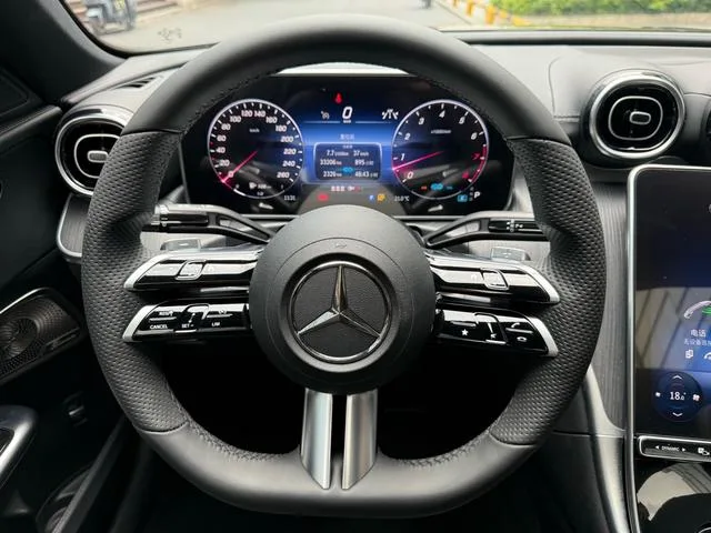 Mercedes-Benz C-Class 2022 Restyling C 200 L Sports version exterior photo 10 Mercedes-Benz C-Class 2022 Restyling C 200 L Sports version exterior photo 10