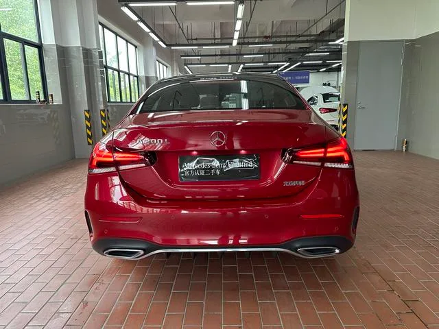 Mercedes-Benz A-Class 2023 A 200 L Sport Sedan Fashion Edition exterior photo 8 Mercedes-Benz A-Class 2023 A 200 L Sport Sedan Fashion Edition exterior photo 8