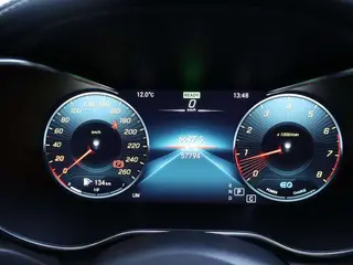 Mercedes-Benz C-Class 2021 C 260 L Sports Star Yao Zhen Tibetan Edition interior photo 16 Mercedes-Benz C-Class 2021 C 260 L Sports Star Yao Zhen Tibetan Edition interior photo 16