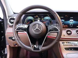 Mercedes-Benz E-Class 2023 E 300 L Luxury type Passenger car interior photo 17 Mercedes-Benz E-Class 2023 E 300 L Luxury type Passenger car interior photo 17