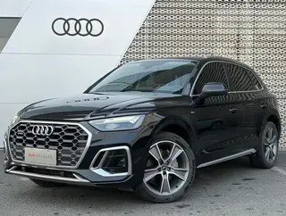 Audi Q5L 2022 45T Deluxe Dynamic