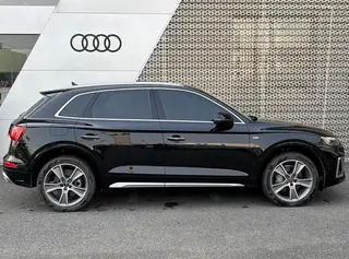 Audi Q5L 2022 45T Deluxe Dynamic exterior photo 3 Audi Q5L 2022 45T Deluxe Dynamic exterior photo 3