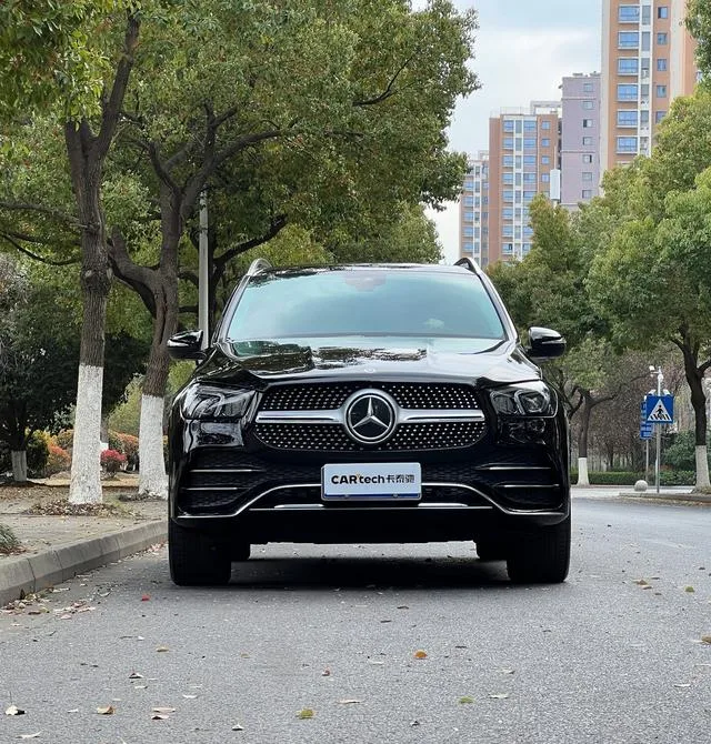 Mercedes-Benz GLE (Imported) 2023 GLE 350 4MATIC Style tendance extérieur photo 2 Mercedes-Benz GLE (Imported) 2023 GLE 350 4MATIC Style tendance extérieur photo 2