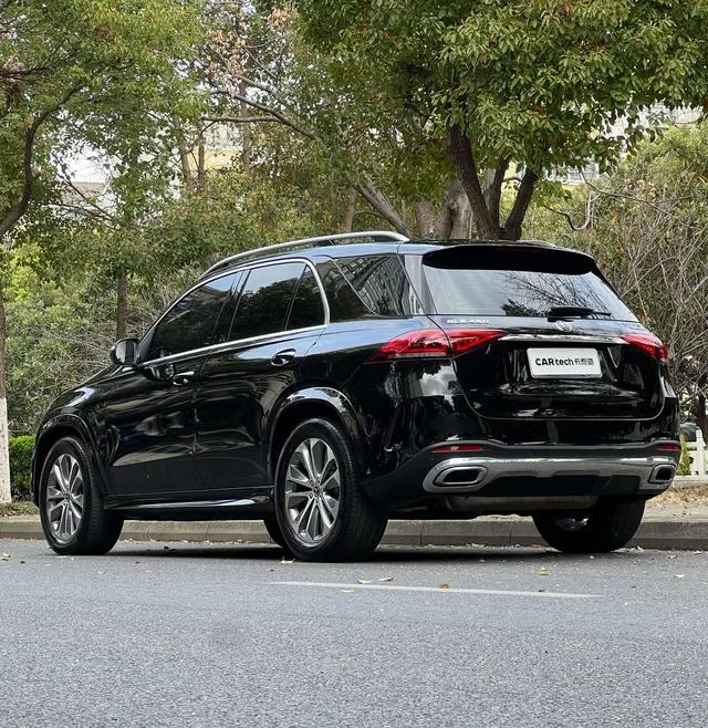 Mercedes-Benz GLE (Imported) 2023 GLE 350 4MATIC Style tendance intérieur photo 20 Mercedes-Benz GLE (Imported) 2023 GLE 350 4MATIC Style tendance intérieur photo 20