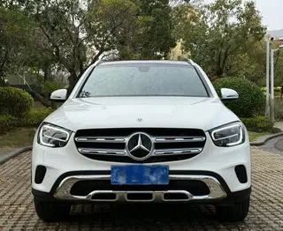 Mercedes-Benz GLC 2021 GLC 260 L 4MATIC Dynamic exterior photo 2 Mercedes-Benz GLC 2021 GLC 260 L 4MATIC Dynamic exterior photo 2