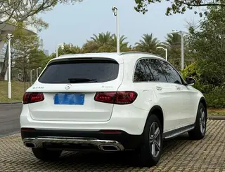 Mercedes-Benz GLC 2021 GLC 260 L 4MATIC Dynamic exterior photo 3 Mercedes-Benz GLC 2021 GLC 260 L 4MATIC Dynamic exterior photo 3