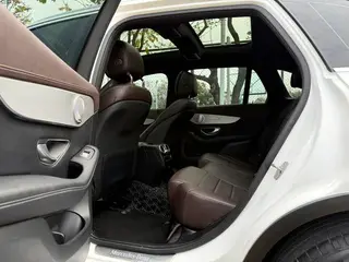 Mercedes-Benz GLC 2021 GLC 260 L 4MATIC Dynamic exterior photo 6 Mercedes-Benz GLC 2021 GLC 260 L 4MATIC Dynamic exterior photo 6