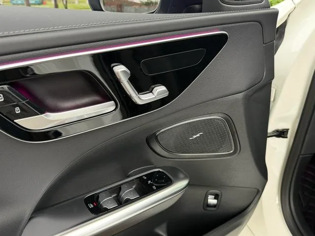 Mercedes-Benz C-Class 2023 Reforma C 260 L Versión deportiva interior foto 10 Mercedes-Benz C-Class 2023 Reforma C 260 L Versión deportiva interior foto 10