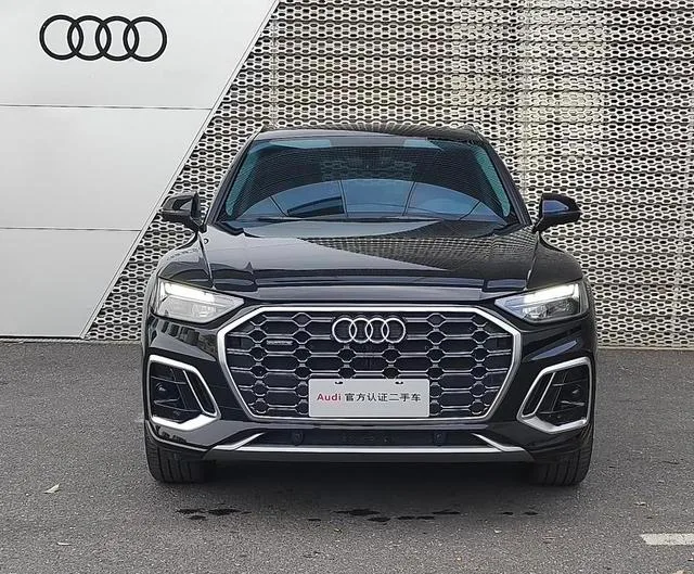 Audi Q5L 2021 45 TFSI Deluxe Dynamic exterior photo 2 Audi Q5L 2021 45 TFSI Deluxe Dynamic exterior photo 2