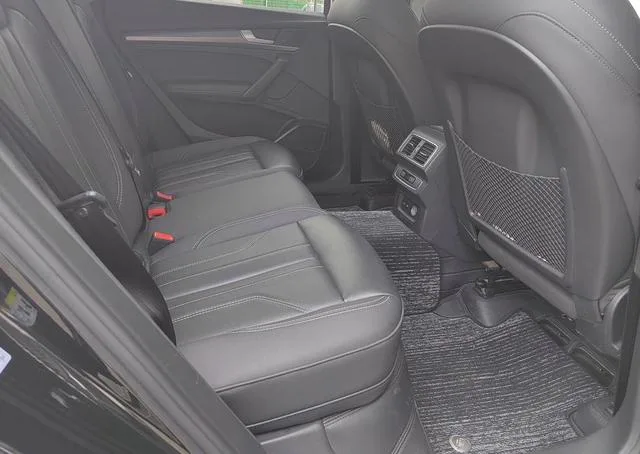 Audi Q5L 2021 45 TFSI Deluxe Dynamic interior photo 12 Audi Q5L 2021 45 TFSI Deluxe Dynamic interior photo 12