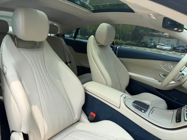 Mercedes-Benz E-Class (Imported) 2021 Reforma E 260 Coupé interior foto 14 Mercedes-Benz E-Class (Imported) 2021 Reforma E 260 Coupé interior foto 14