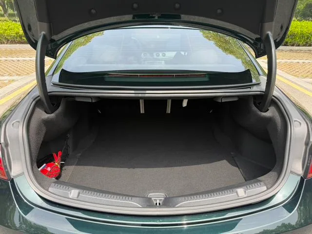 Mercedes-Benz E-Class (Imported) 2021 Reforma E 260 Coupé interior foto 16 Mercedes-Benz E-Class (Imported) 2021 Reforma E 260 Coupé interior foto 16