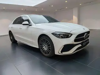 Mercedes-Benz C-Class 2022 C 260 L Versión deportiva exterior foto 2 Mercedes-Benz C-Class 2022 C 260 L Versión deportiva exterior foto 2