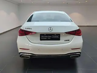 Mercedes-Benz C-Class 2022 C 260 L Versión deportiva exterior foto 4 Mercedes-Benz C-Class 2022 C 260 L Versión deportiva exterior foto 4