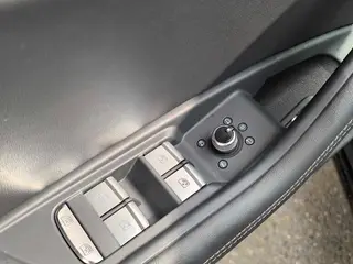 Audi A4L 2024 40 TFSI Deluxe dinámico interior foto 18 Audi A4L 2024 40 TFSI Deluxe dinámico interior foto 18