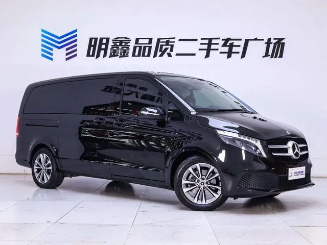 Mercedes-Benz V-Class 2022 V 260 Versión piloto exterior foto 6 Mercedes-Benz V-Class 2022 V 260 Versión piloto exterior foto 6