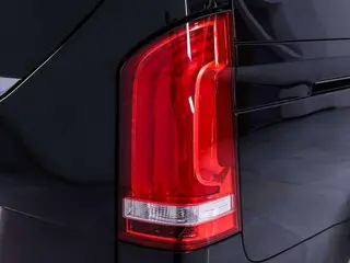 Mercedes-Benz V-Class 2022 V 260 Versión piloto exterior foto 10 Mercedes-Benz V-Class 2022 V 260 Versión piloto exterior foto 10