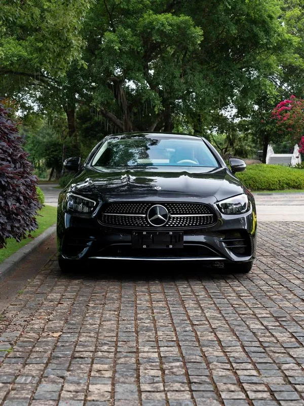 Mercedes-Benz E-Class (Imported) 2023 E 260 Coupe exterior photo 2 Mercedes-Benz E-Class (Imported) 2023 E 260 Coupe exterior photo 2