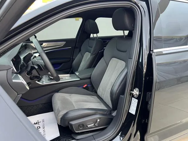 Audi A6L 2024 40 TFSI Deluxe dinámico interior foto 15 Audi A6L 2024 40 TFSI Deluxe dinámico interior foto 15
