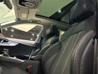 Audi A4L 2025 200 Versión Yuexiang de diez mil vehículos 40 TFSI Tipo dinámico de moda exterior foto 7 Audi A4L 2025 200 Versión Yuexiang de diez mil vehículos 40 TFSI Tipo dinámico de moda exterior foto 7