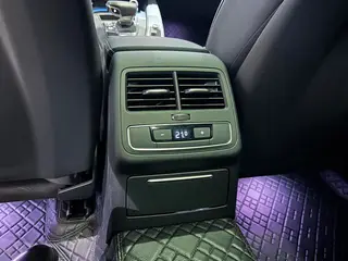 Audi A4L 2025 200 Versión Yuexiang de diez mil vehículos 40 TFSI Tipo dinámico de moda interior foto 12 Audi A4L 2025 200 Versión Yuexiang de diez mil vehículos 40 TFSI Tipo dinámico de moda interior foto 12