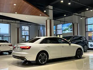 Audi A4L 2025 200 Versión Yuexiang de diez mil vehículos 40 TFSI Tipo dinámico de moda interior foto 16 Audi A4L 2025 200 Versión Yuexiang de diez mil vehículos 40 TFSI Tipo dinámico de moda interior foto 16