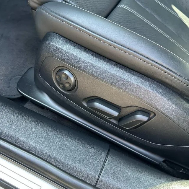 Audi A4L 2022 40 TFSI Tipo dinámico de moda interior foto 15 Audi A4L 2022 40 TFSI Tipo dinámico de moda interior foto 15