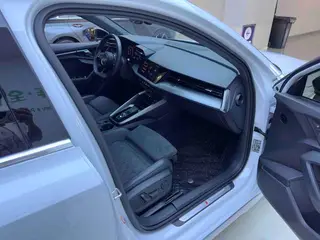 Audi A3 2023 Restyling A3L Limousine 35 TFSI Luxury Sport interior photo 11 Audi A3 2023 Restyling A3L Limousine 35 TFSI Luxury Sport interior photo 11