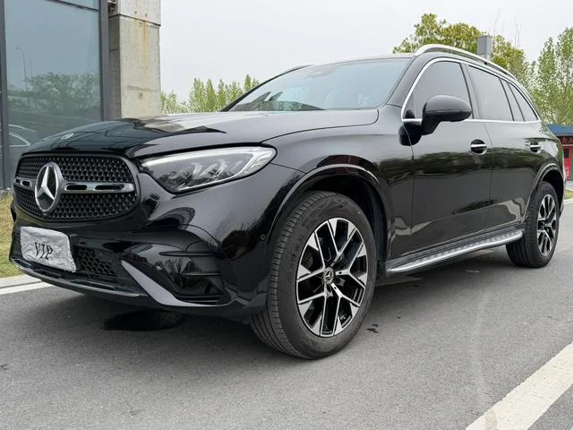 Mercedes-Benz GLC 2024 GLC 260 L 4MATIC Type dynamique 5 Siège extérieur photo 1 Mercedes-Benz GLC 2024 GLC 260 L 4MATIC Type dynamique 5 Siège extérieur photo 1