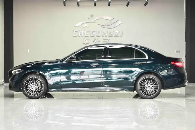 Mercedes-Benz C-Class 2023 Reforma C 260 L Versión deportiva exterior foto 2 Mercedes-Benz C-Class 2023 Reforma C 260 L Versión deportiva exterior foto 2