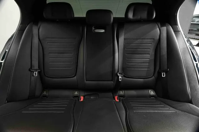 Mercedes-Benz C-Class 2023 Reforma C 260 L Versión deportiva interior foto 14 Mercedes-Benz C-Class 2023 Reforma C 260 L Versión deportiva interior foto 14